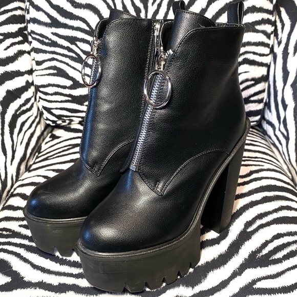 Dollskill Lamoda Platforms - Picture 3 of 6